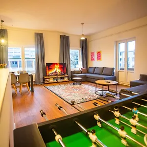 120qm/ Loft/ Tischkicker Hamburg
